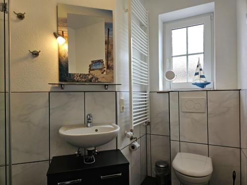One-Bedroom Apartment with Terrace image 5