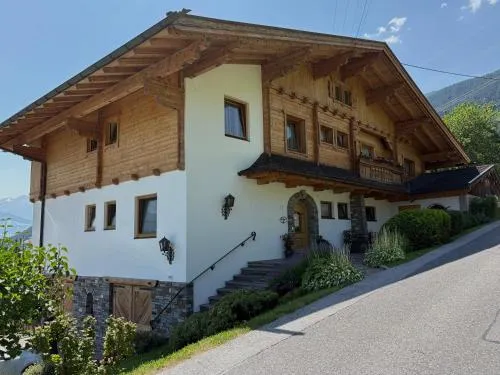 Fankhauser Apartments - am Berg in Ried im Zillertal, Österreich