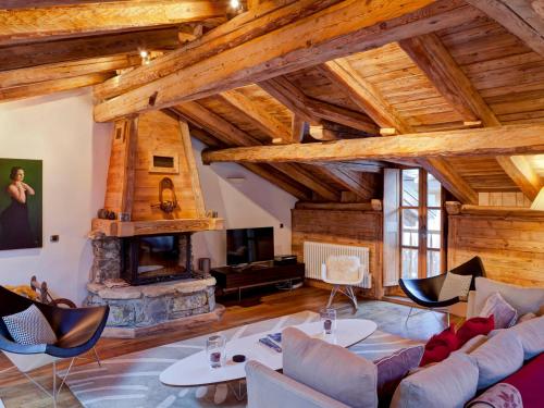 Maison de village chaleureuse au centre de Courchevel, près des pistes, 8 pers, 4 ch, luxe et confort - FR-1-568-18 - Location, gîte - Courchevel
