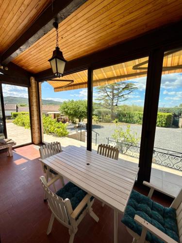 บริการและสิ่งอำนวยความสะดวก, La Douce Ardèche (La Douce Ardeche) in แซ็ง-แฌร์แม็ง