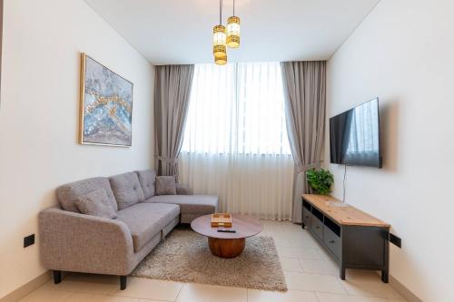 Cozy 2-Bedroom Apartment- Luxurious Living, Dubai (photo 2)