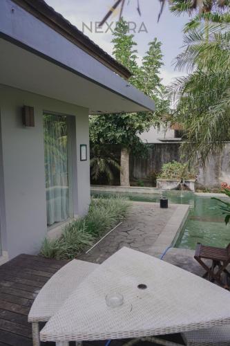 2 bedrooms, 3 beds