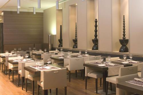 Hotel NH Poznan