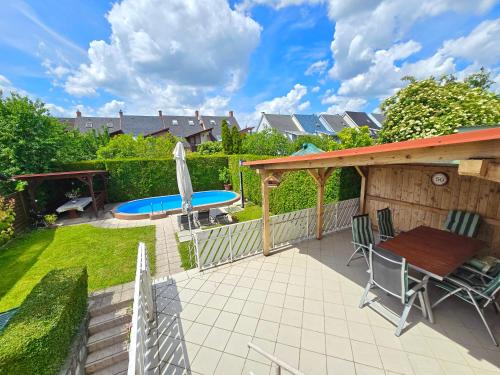 Apartment Balázs with private pool - Biró Tours nr 183 (Apartment Balazs with private pool - Biro Tours nr 183) in เคสเซลี