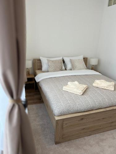 2BD- next to Presidential palace, Bratislava (fotografie 9)