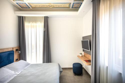 Double Room with Sea View room in Villa Margherita