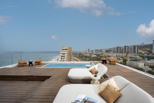 Úszómedence, LEONARDO PLAZA HAIFA in Haifa