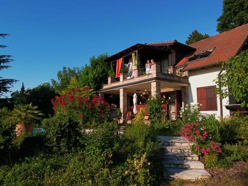 ทัศนียภาพภายนอกโรงแรม, Sajkod-az Öböl Csendje (Sajkod-az Obol Csendje) in ทิฮานี่