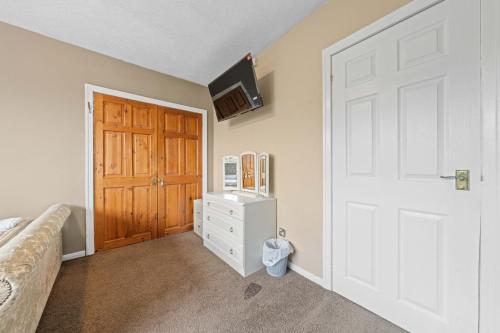 Strathalmond 4 Bedroom House - Edinburgh, Edynburg (zdjęcie 9)