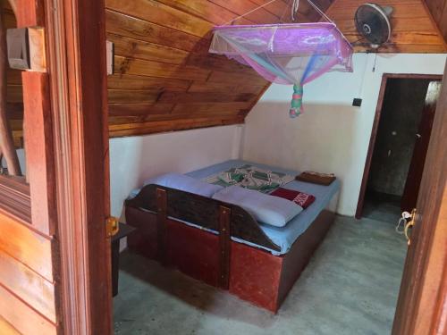 Double Room with Garden View image 7
