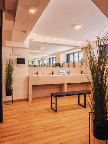 ห้องน้ำ, Urban Inn Madrid near จัตุรัสเอสปาญา