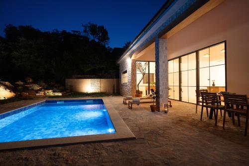 Spa, Three Little Birds in Vrbanj