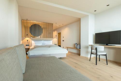 2 king beds