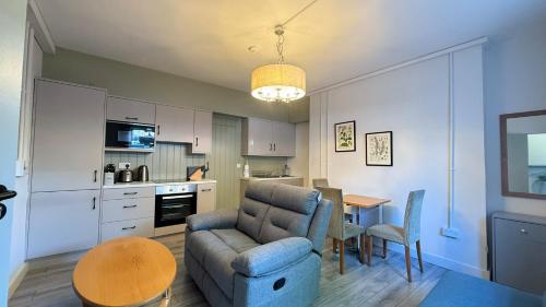 Waterloo Road 2 Bed Apartment