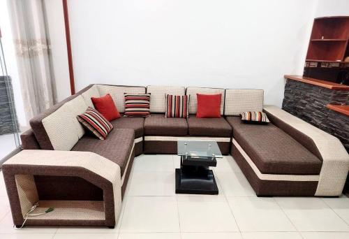 Apartment image 6