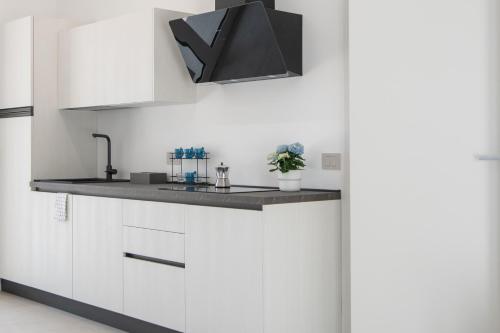 Kitchen, Armonia Suites - Terra e Acqua in Borgo Milano - Stadio