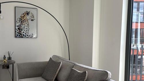 Salford Luxury 2Bed 2Bath Gym Balcony, Manchester (photo 3)