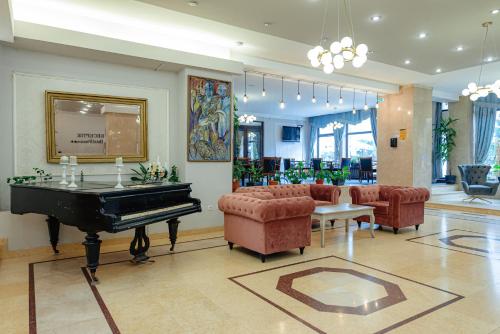 設施, 洛斯卡酒店 (Hotel Rusca) in 胡內多阿拉