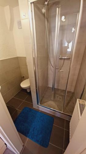 Einfache 2 Zimmer Wohnung mit Parkplatz nur 8 Min nach Bayreuth in Hummeltal