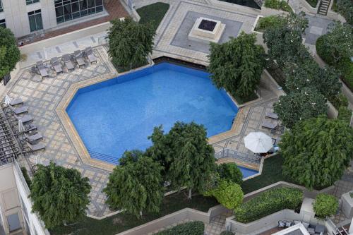 Luxury two Bedroom Apartment I Front row Downtown with Private Fountain & Burj View by Luxury Space, Dubaj (zdjęcie 8)