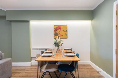 Stunning spacious Islington 2bed modern central flat, London (photo 11)