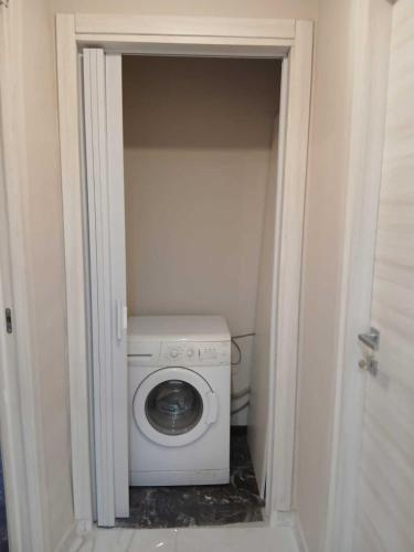 Apartment image 10