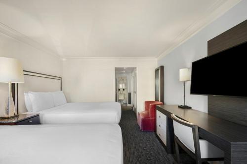 The Normandy Hotel - image 10