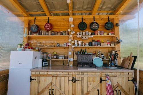 Kitchen, Sve Mir in Boljevac