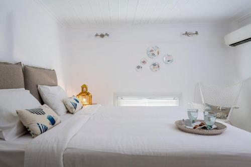 Deluxe Mykonos Villa 2 Bedrooms Villa Del Sol Pool View Outdoor Pool - image 3