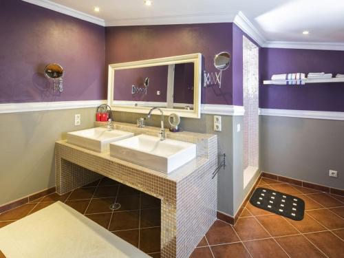 Villa Quinta Tropical - beautiful villa for 12 with private pool AC and Wifi - image 4