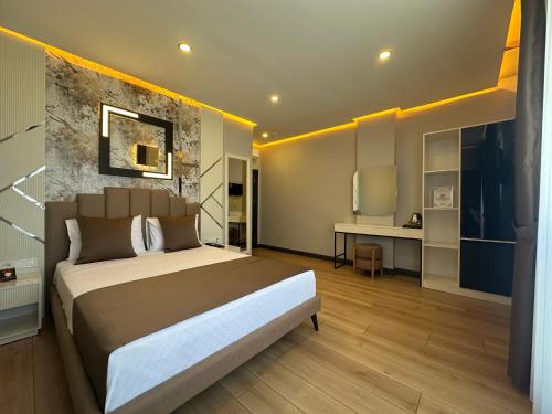 Double room, deluxe