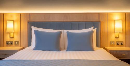 Double Room image 5