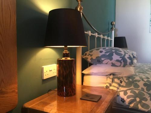 Double Room image 1