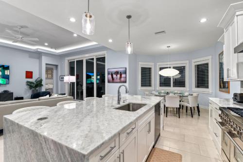 Four-Bedroom House image 4