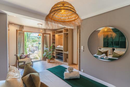 Maison du Bonheur avec Rivière & Spa, 4 chambres & 2 SDB gîte à louer Tourville-en-Auge