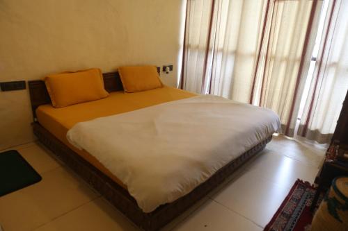 1 double bed