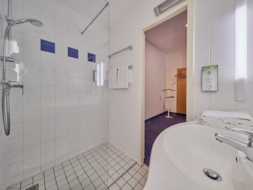 Hotel Plaza Hannover - image 12