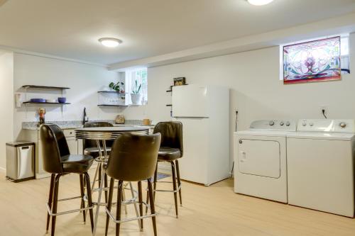 5 Mi to Trilith Studios Apt with Furnished Pergola in Fayetteville (GA)