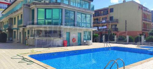 Family Hotel Amigos – Obzor, WY