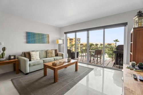 Beachfront - Precious Ruby 2BR condo - BC355, Палм-Игл-Бич (фото 10)