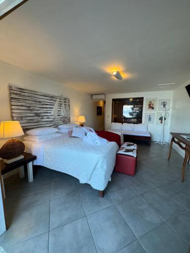 Double Room Master with Hot Tub image 6