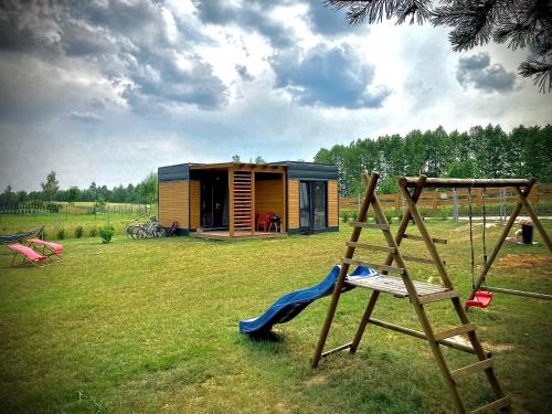 Cisy Resort II-idealny dla gości ze zwięrzętami,ogrodzony teren na wyłączność,150 m od jeziora (Cisy Resort II-idealny dla gosci ze zwierzetami,ogrodzony teren na wylacznosc,150 m od jeziora) in Lisewo
