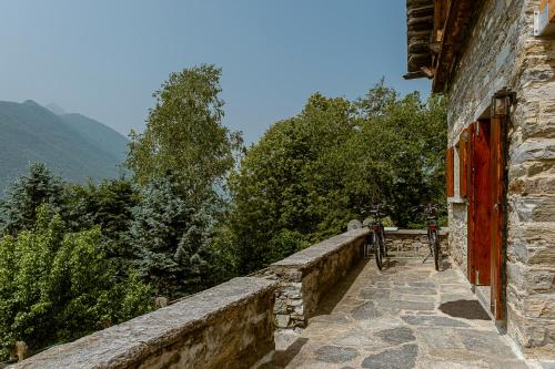 E-bike e tennis gratuiti -2 min Piana Vigezzo ski- in Craveggia