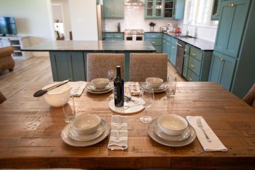 Pecan Farm Haus - image 32