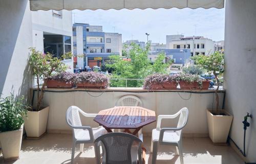 ระเบียง/ชานเรือน, Casa Serenella in กลางเมืองออตรันโต