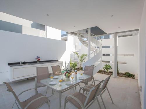 Villa Panemorfi - Luxury Brand New 3 Bedroom Protaras Villa With Private Pool - image 3