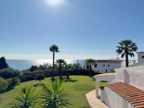 สภาพแวดล้อมโดยรอบ, Casa Alvorada Villa with Pool & 3 Bedrooms in คาร์โวเอโร ซิตี้เซ็นเตอร์