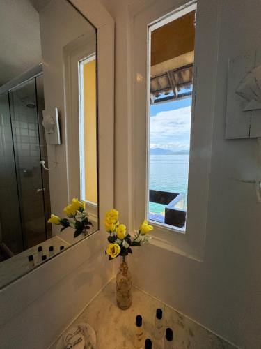 Standard Double Room image 5