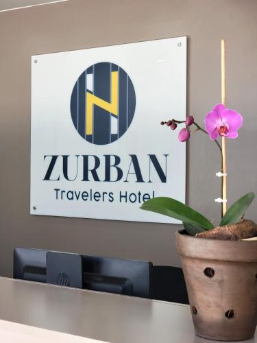 Zurban Travelers in Puerto Ceiba