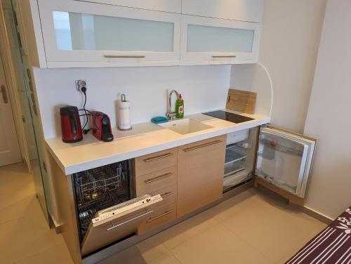 Facilities, Beachfront Studio Palio Kavala in Toska